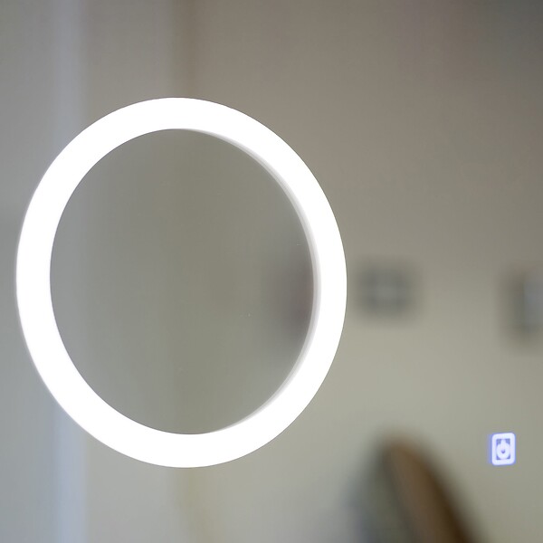 KIAMAMI VALENTINA - Miroir Avec Led 100X70 Avec Miroir Grossissant Et Montre Digitale Système Tactile - large