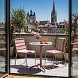OVIALA - Ensemble table de jardin et 2 chaises en métal rose poudré - Palavas - vignette