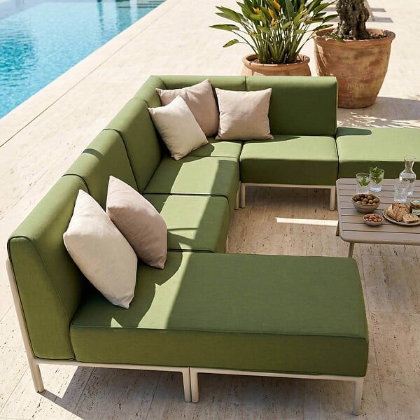 OVIALA - Salon de jardin bas modulable uni 6 places vert kaki - Patio - large