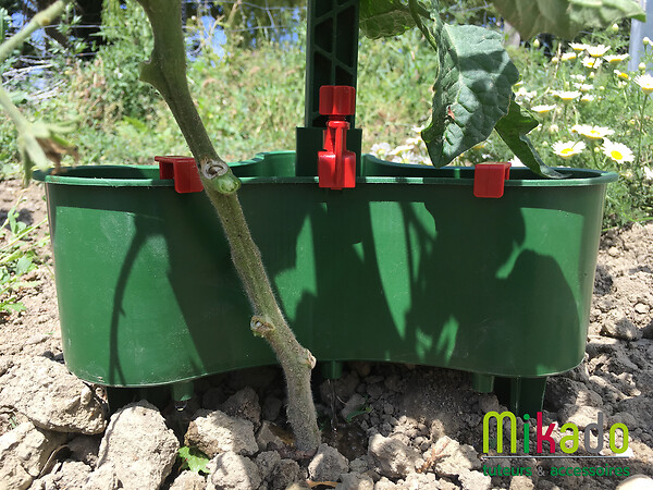 MIKADO - Réservoir 2L pour tuteur Vert Jardin - large