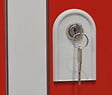 P.HENRY - Vestiaire 1 colonne - 4 cases - Gris perle et rouge - vignette