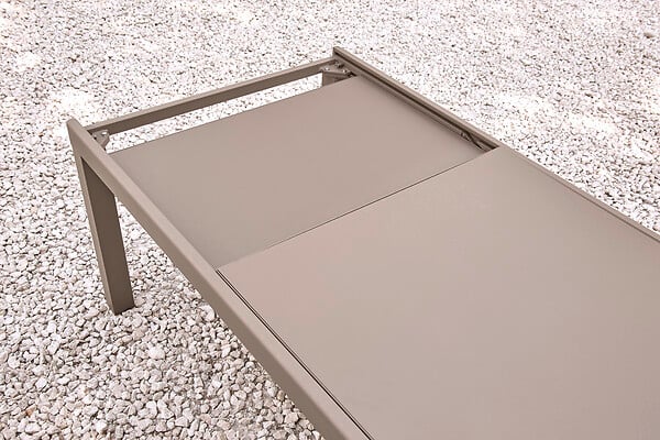 MODE DE VIE - Table de jardin Memphis 2 - Aluminium - Gris - 8 personnes - large