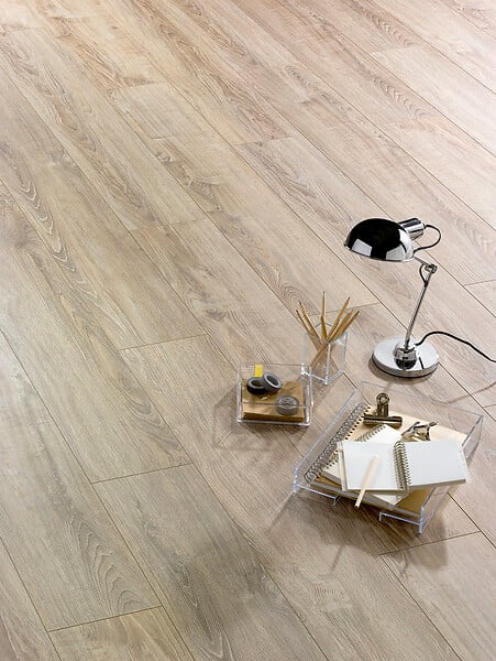 ALSAPAN - Revêtement de sol ALSAPAN stratifié chêne Syracuse 1.65 m² - large