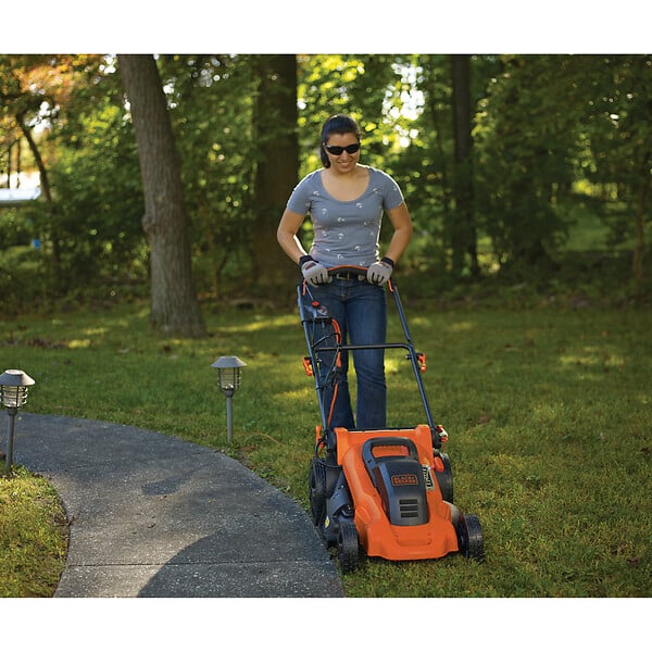 BLACK+DECKER - Tondeuse électrique Lm²000-QS - 48cm - 2000W - large